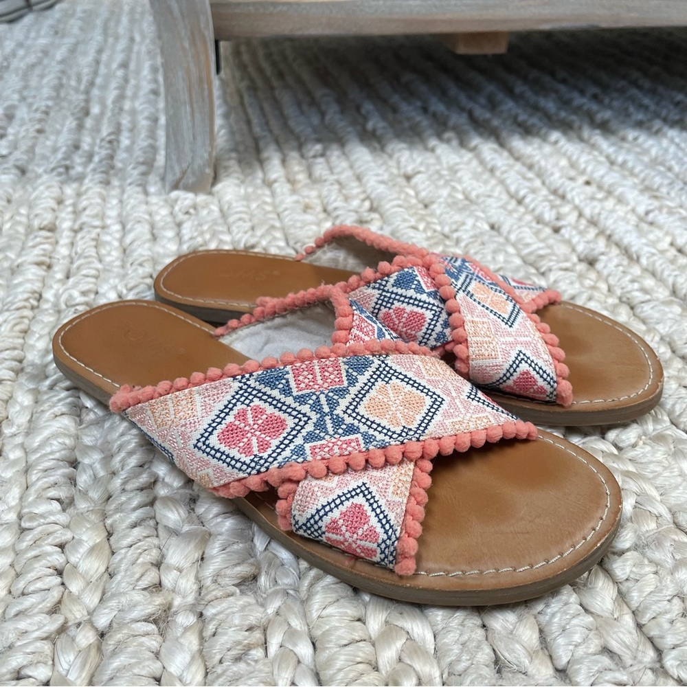 Toms Viv Geometric Sandals slides size 7